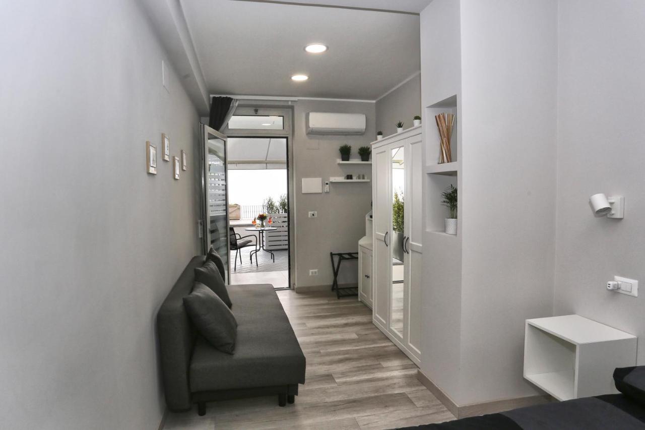 Ag Luxury Rooms Giardini Naxos Bagian luar foto