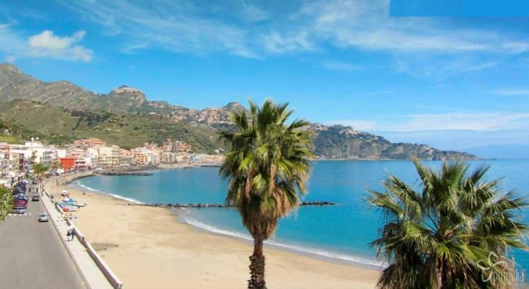 Ag Luxury Rooms Giardini Naxos Bagian luar foto