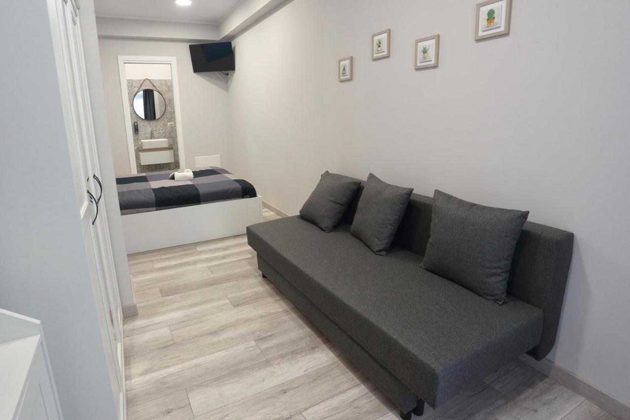 Ag Luxury Rooms Giardini Naxos Bagian luar foto